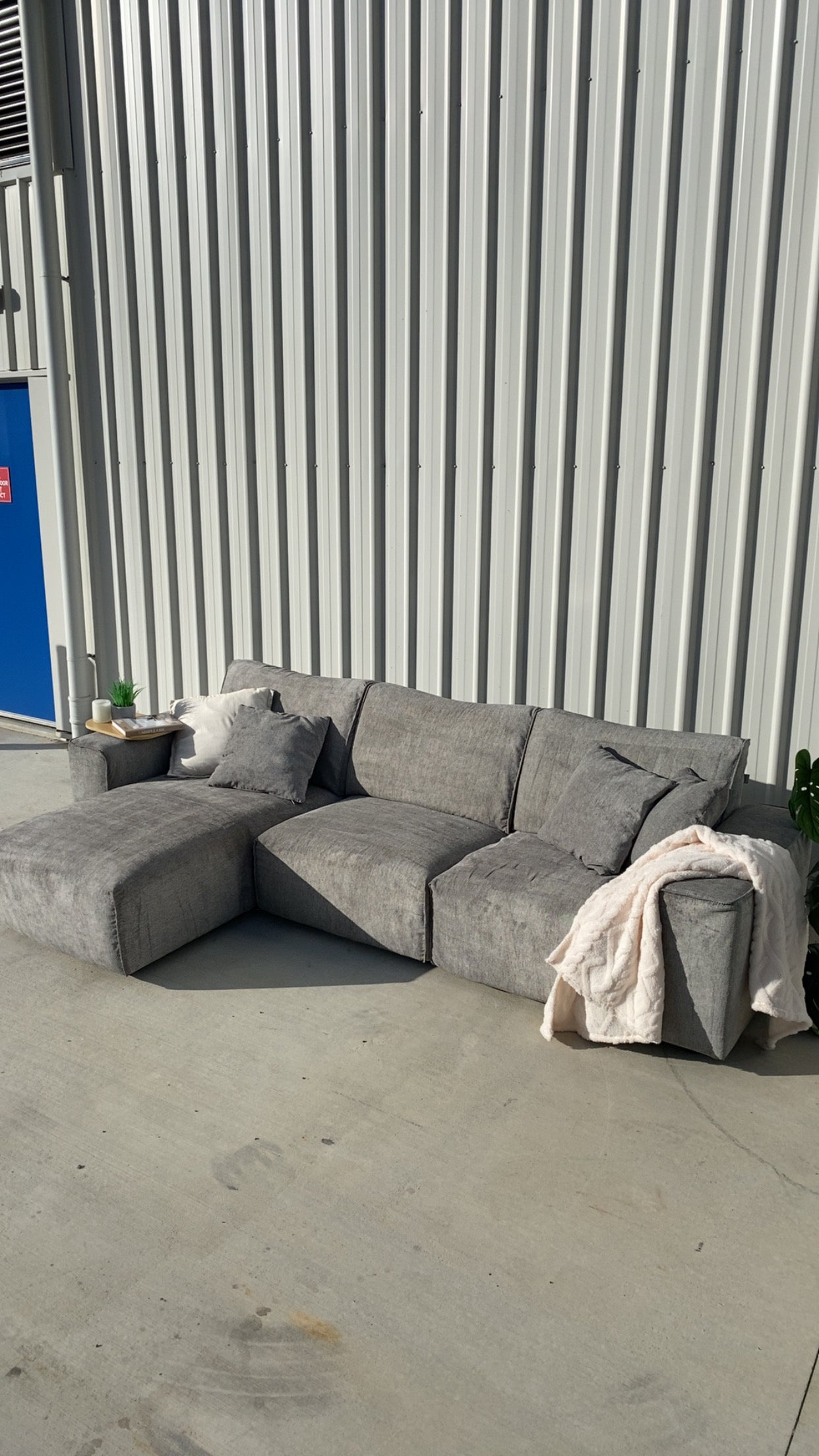 Ex Koala Grey Modern Sofa