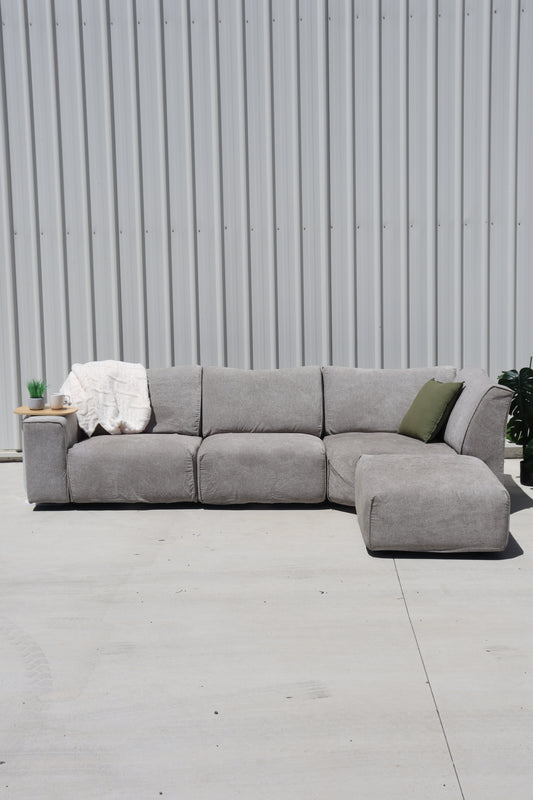 Ex Koala Modern Modular 4.5 Seater Grey Sofa w/Ottoman