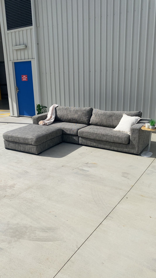 Freedom Modular 4 Seater Grey Sofa w/Ottoman
