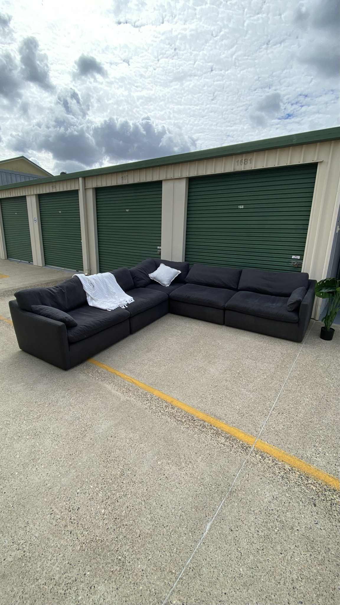 Ex Nick Scali 7 Seater Modular Cloud Sofa *Navy Blue*