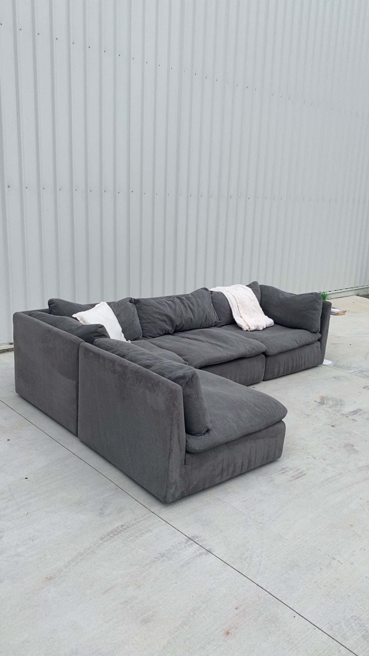 Cloud Style Dayton Modular Charcoal Lounge