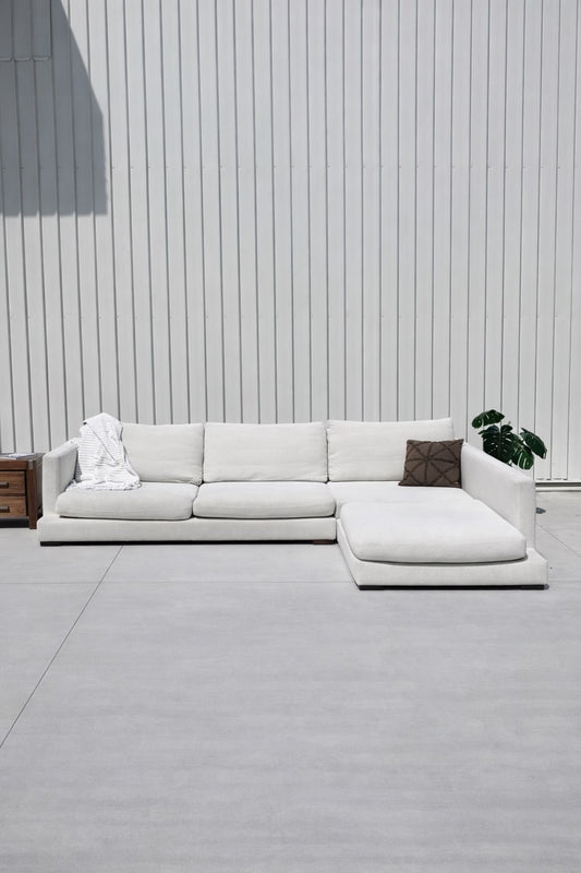 Ex James Lane White Biege Sand L Shape Lounge