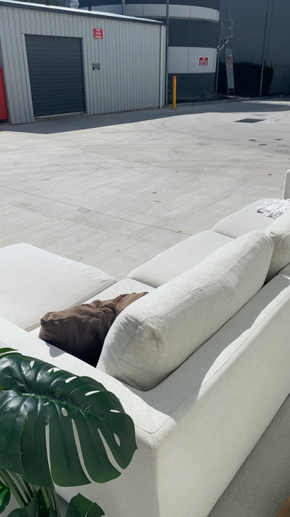 Ex James Lane White Biege Sand L Shape Lounge