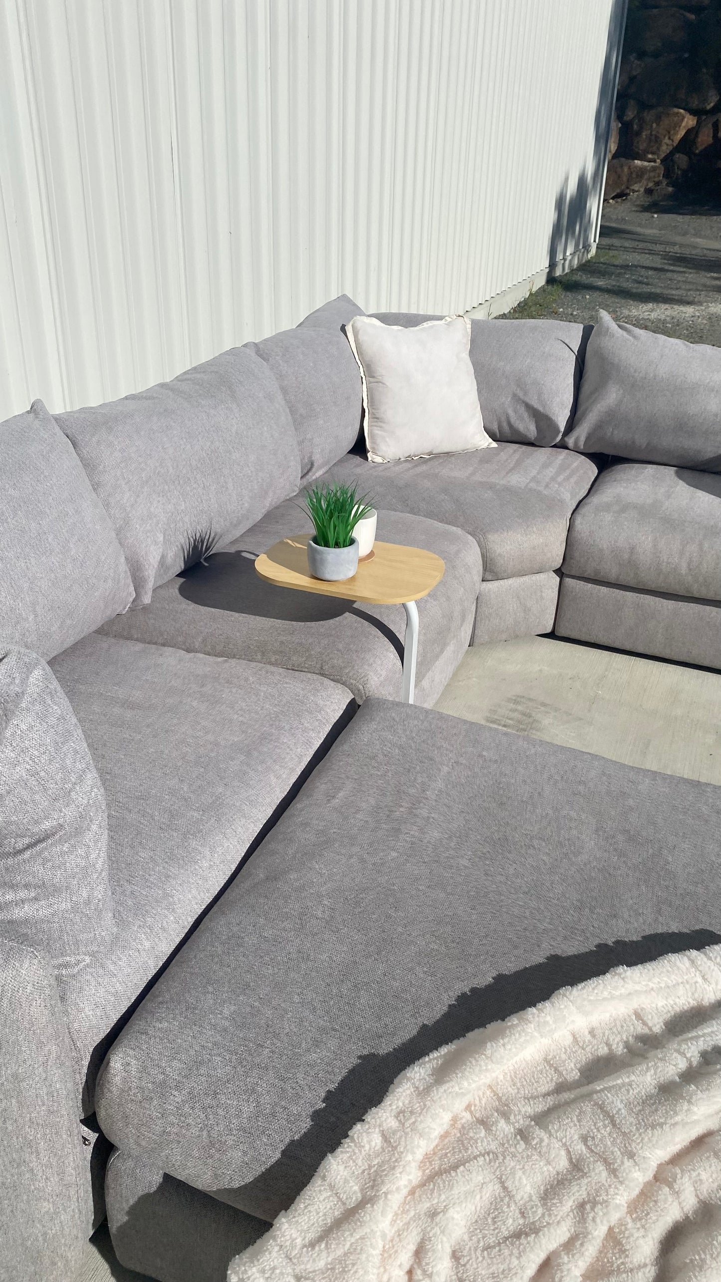 Ex Nick Scali 4 Piece Modular Cloud Style Sofa w/Ottoman