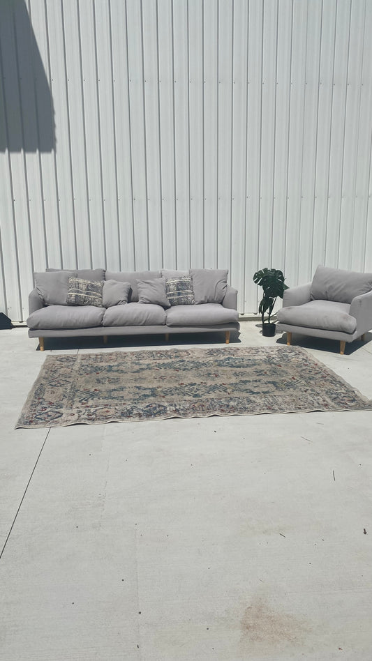 Ex Lounge Lovers 4 Seater + Occasional Chair