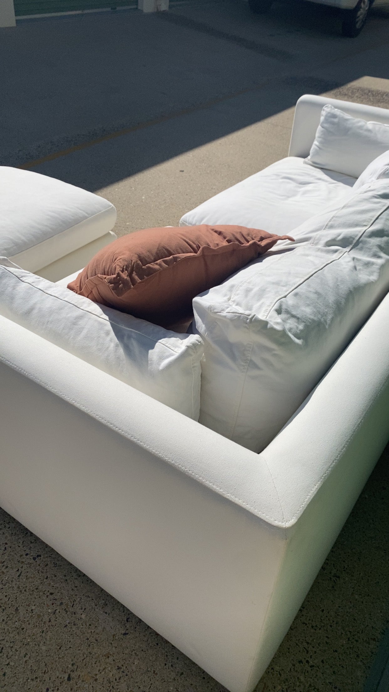 Ex Freedom Momba White 3 Seater Sofa w/Ottoman