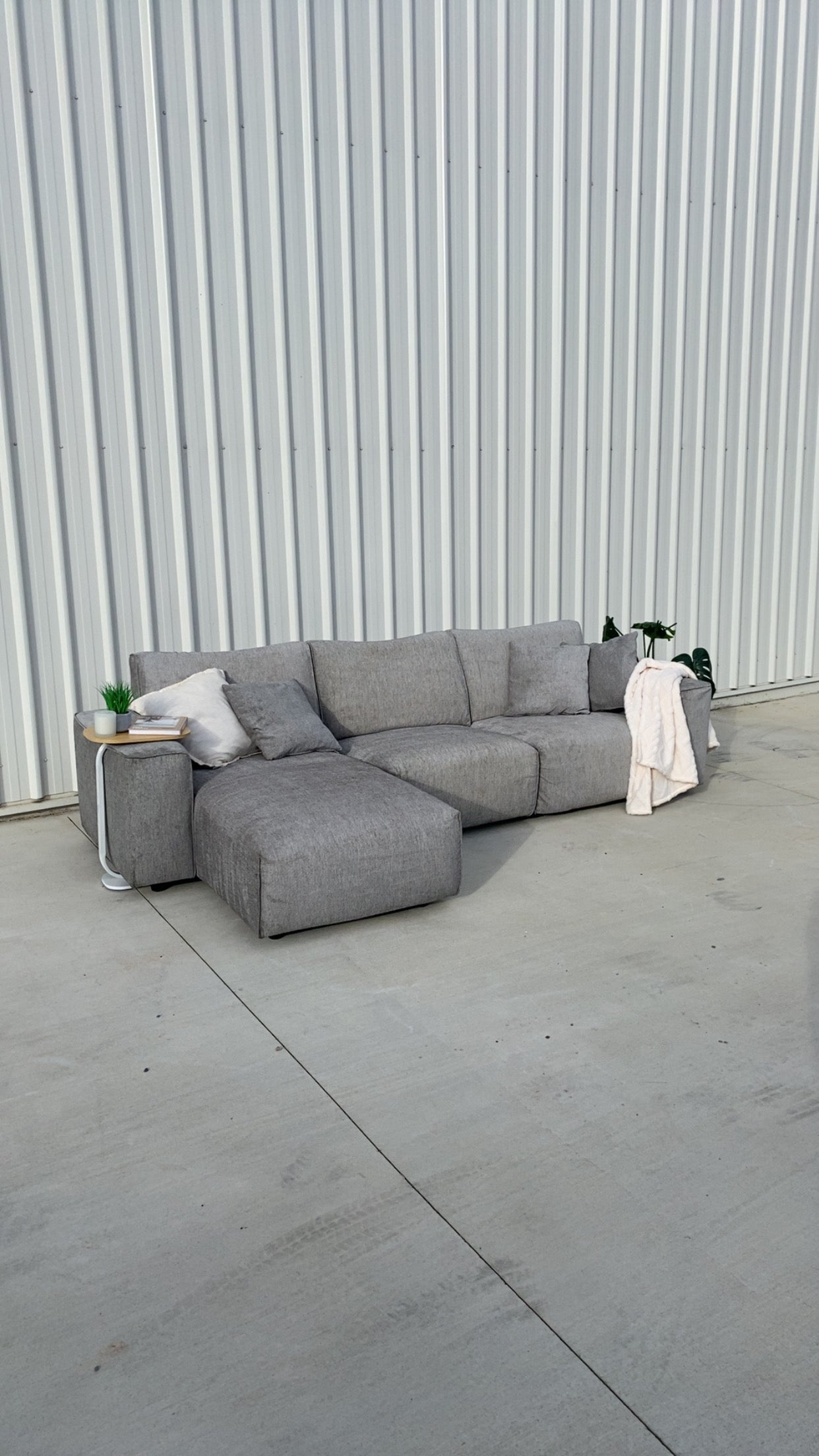 Ex Koala Grey Modern Sofa
