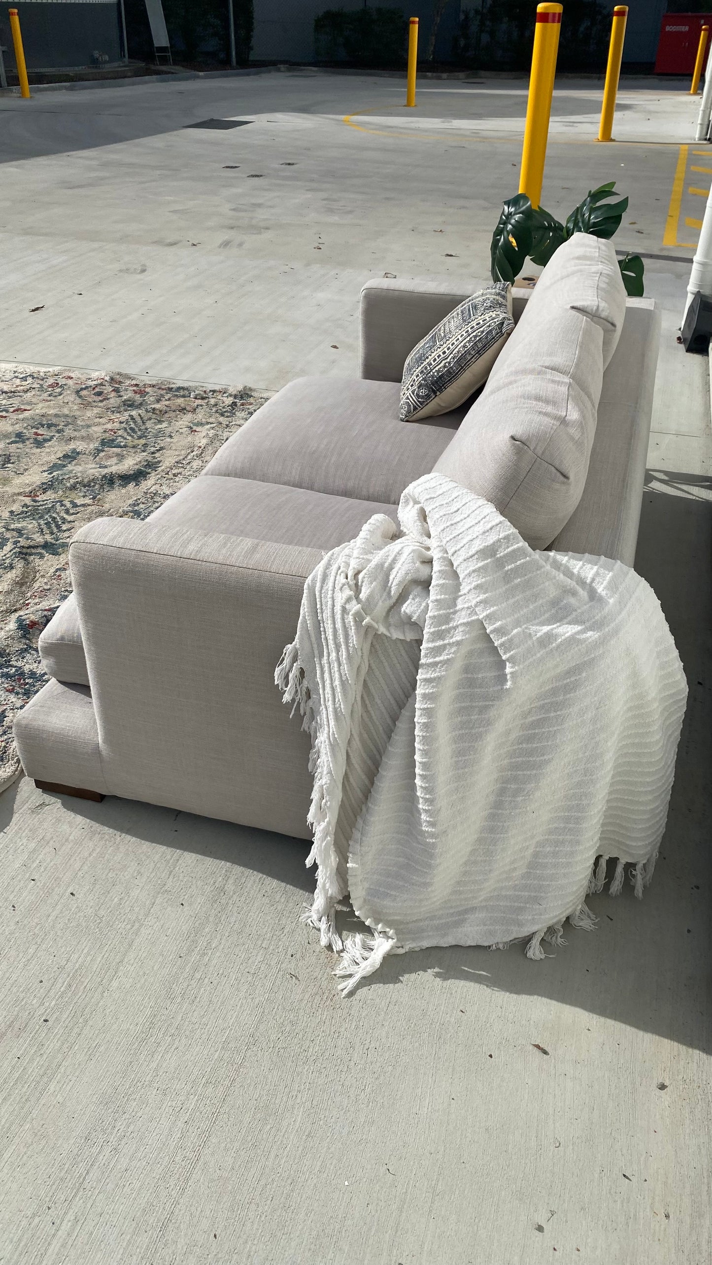 Ex Freedom Long Island 2 Seater Sofa