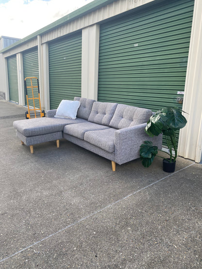Pre-Loved Fantastic Furniture L Seater w/Reversible Chaise *Grey*