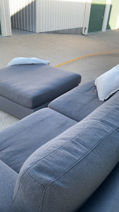 Ex Nick Scali 3 Seater Grey Sofa w/Ottoman
