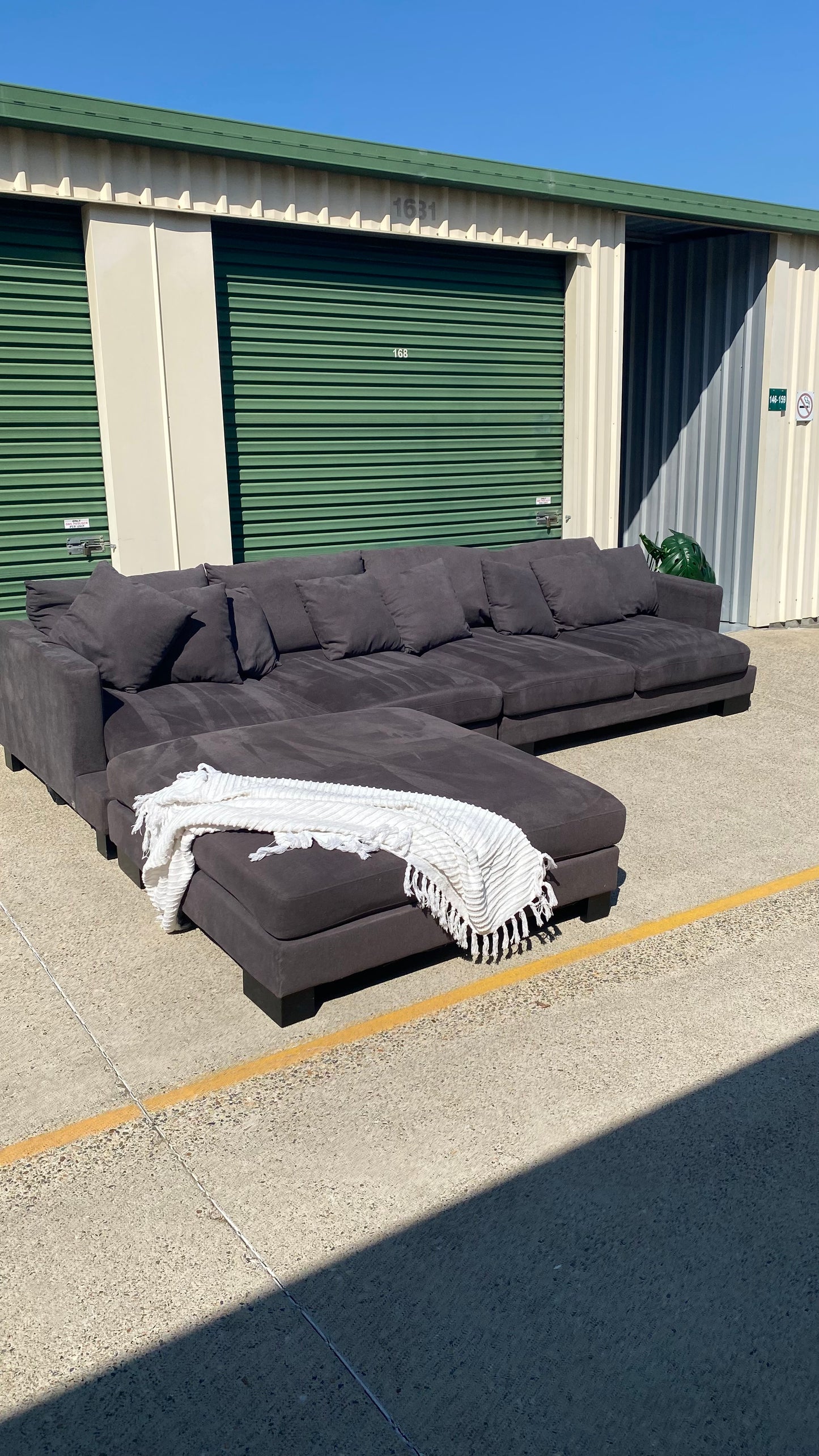 Ex Harvey Norman Manhatten 4 Seater Charcoal Grey Modular Sofa