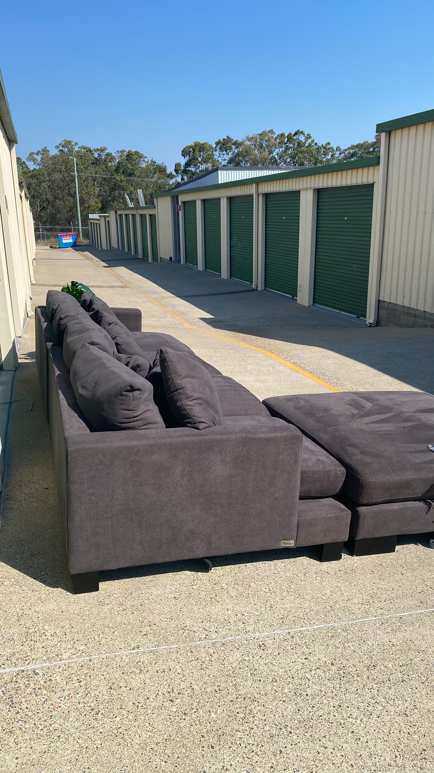 Ex Harvey Norman Manhatten 4 Seater Charcoal Grey Modular Sofa