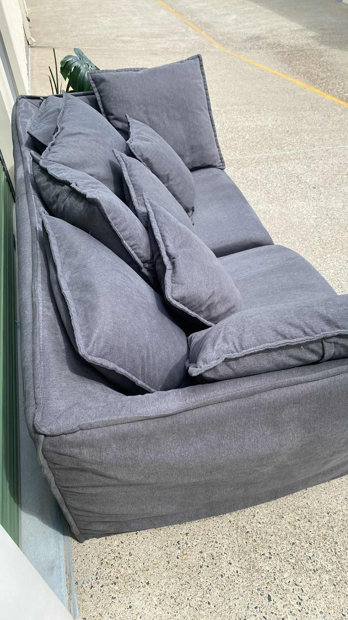 Ex Eureka CLIO 3-Seater Grey Sofa