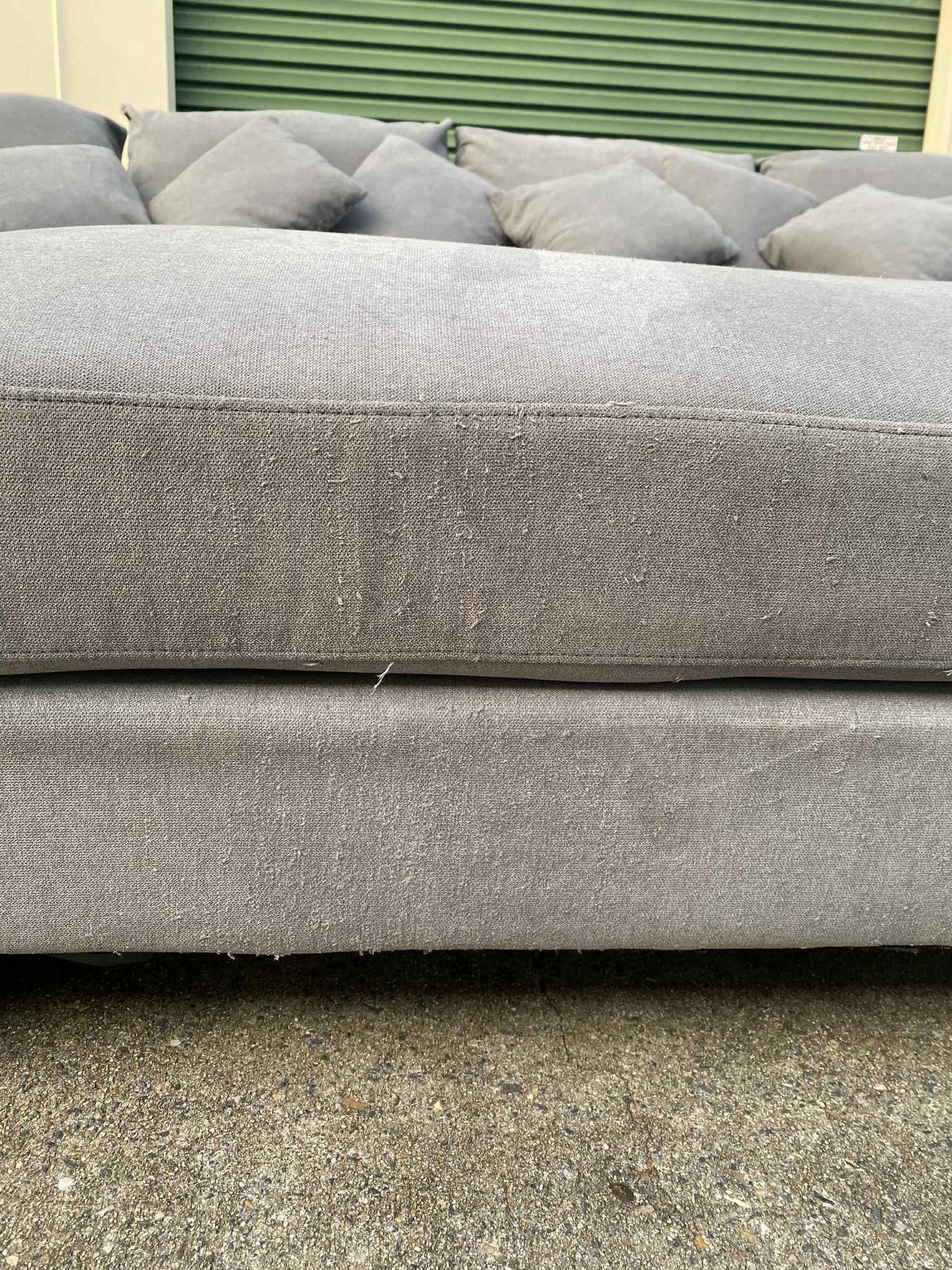 Pre-loved Harvey Norman 4 Seater Modular w/Ottoman *Grey*