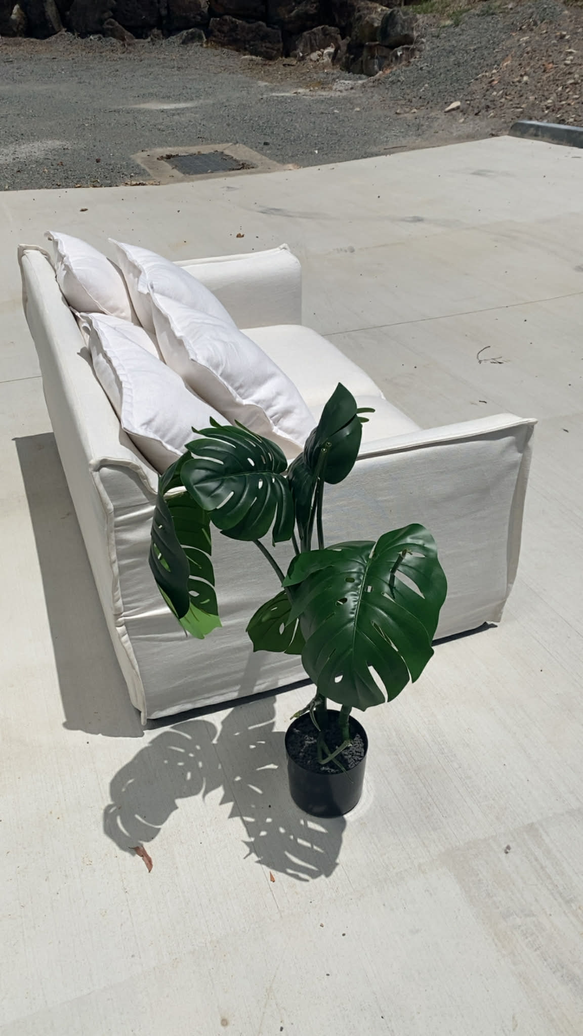 Ex Brosa Palermo 2-Seater White Sofa