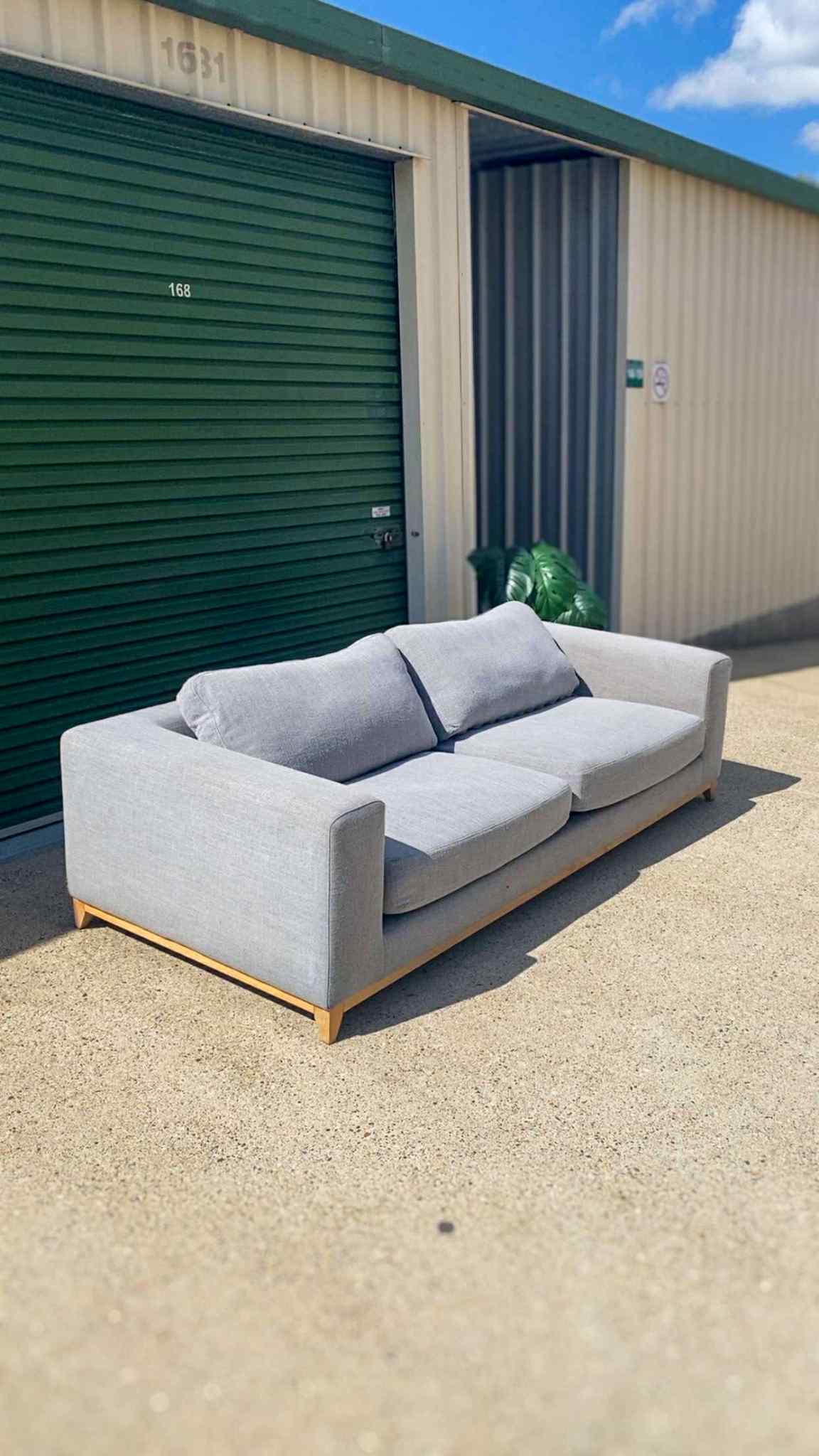 Ex Nick Scali 3 Seater Sofa *Grey*