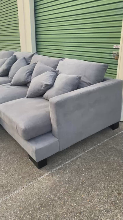 Pre-loved Harvey Norman 4 Seater Modular w/Ottoman *Grey*